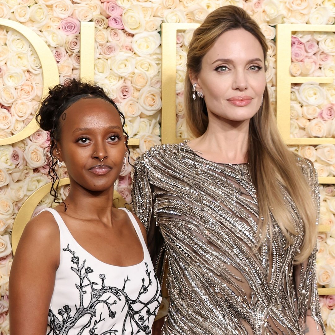 
                        Angelina Jolie's Golden Globes Outing Proves Her Kids Are Her Go-Tos
                