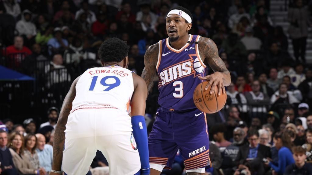 Beal after 25 off bench: Suns mum on trade talk