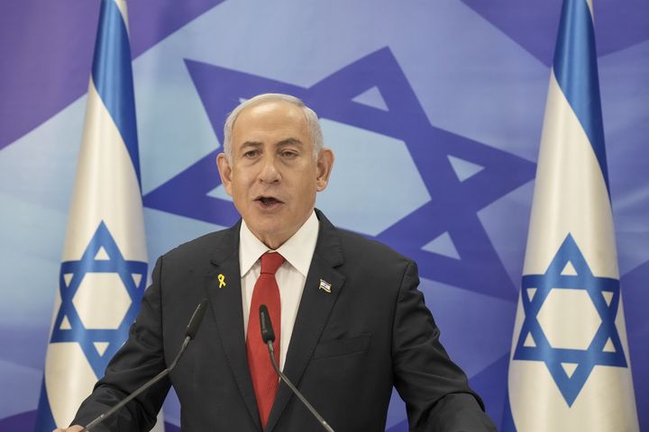 Benjamin Netanyahu meets security officials to discuss Gaza ceasefire talks