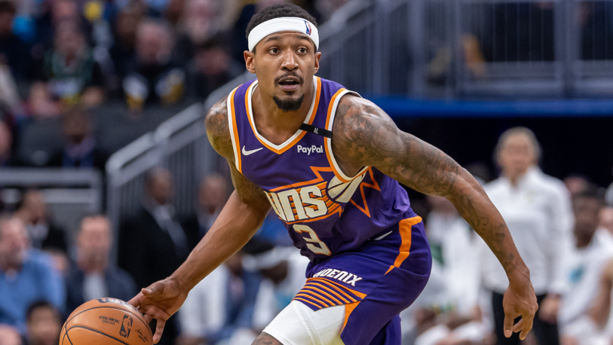 
                        Bradley Beal trade rumors: Suns star has not discussed waiving no-trade clause, agent says
                    