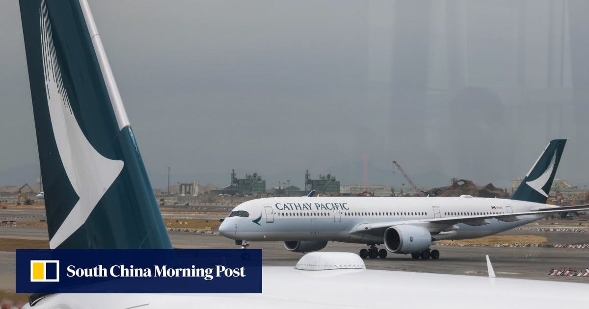 Cathay passengers flying to Hong Kong hit by food poisoning, preflight meal blamed