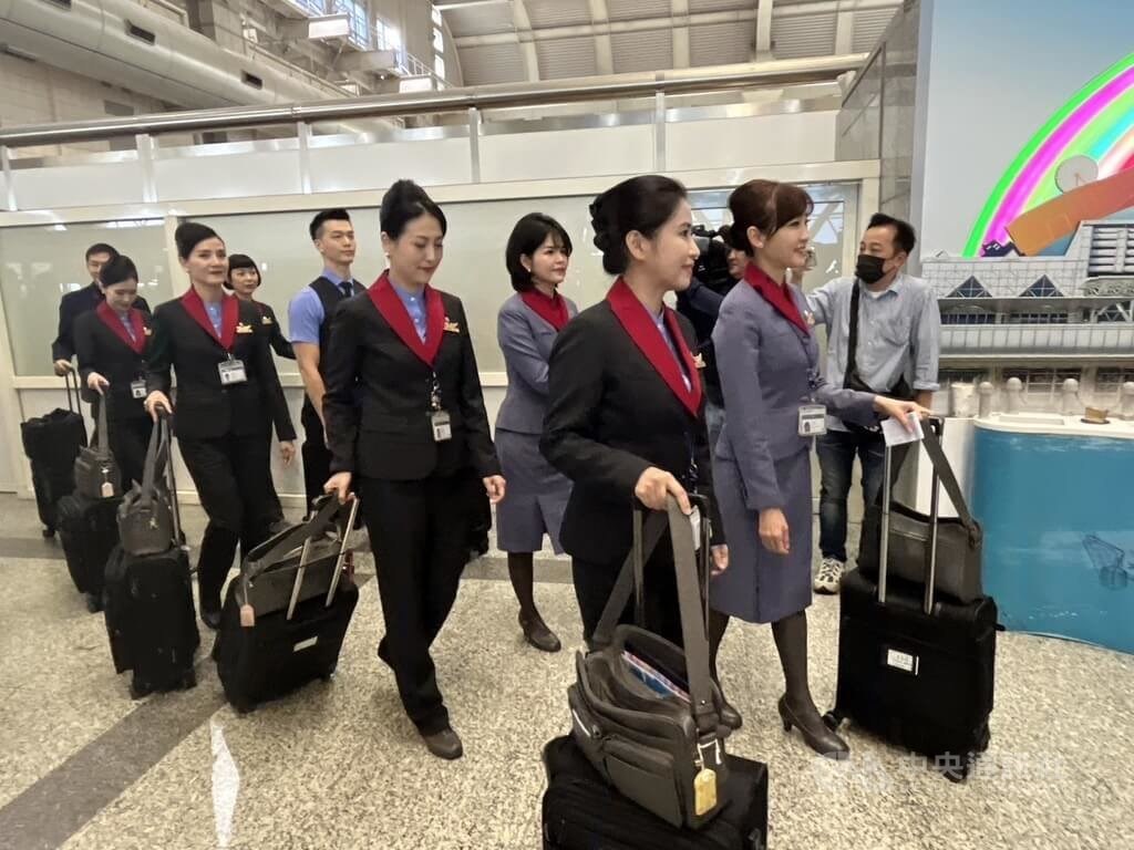 China Airlines female crew debut trousers-based uniforms