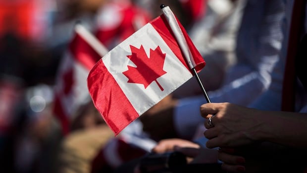 Fewer people feel proud to be Canadian, poll suggests