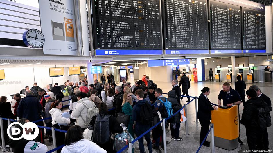 Germany: Airport border controls hit by IT outage