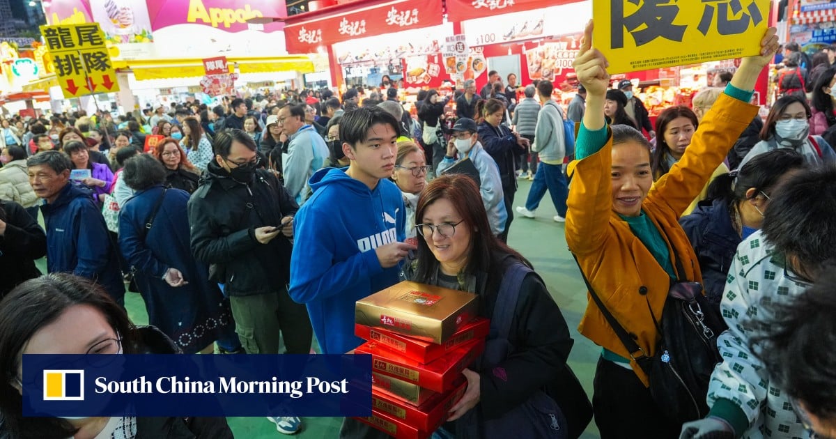 Hong Kong retail sales fall for 9 straight months, with 7.3% year-on-year drop in November