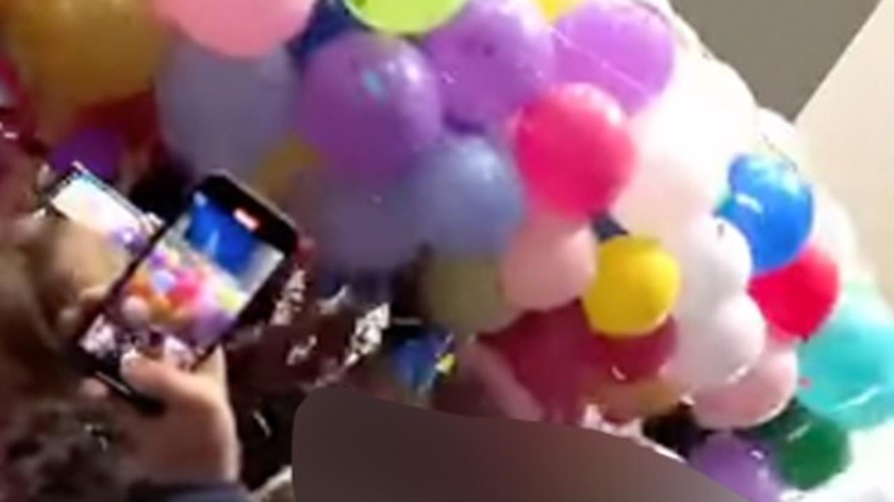 Kids injured as NYE balloon drop goes wrong