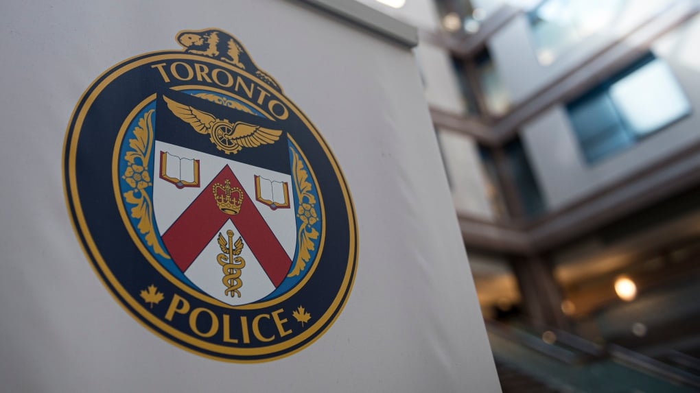 Man arrested after committing five bank robberies in 10 days: Toronto police