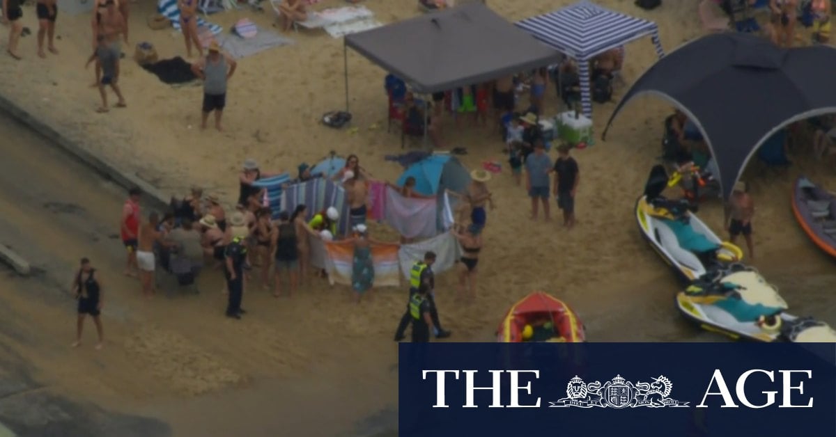 Man dies at beach amid Victorian heatwave