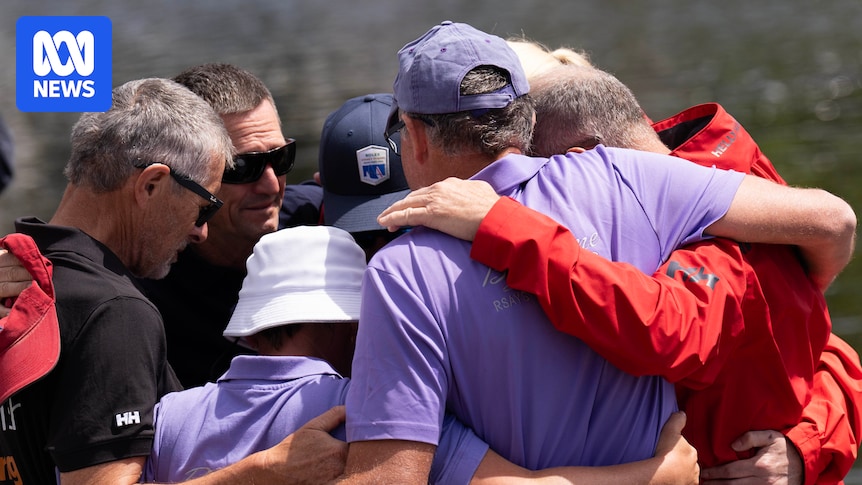 Memorial service held for Nick Smith and Roy Quaden, who died in Sydney to Hobart yacht race