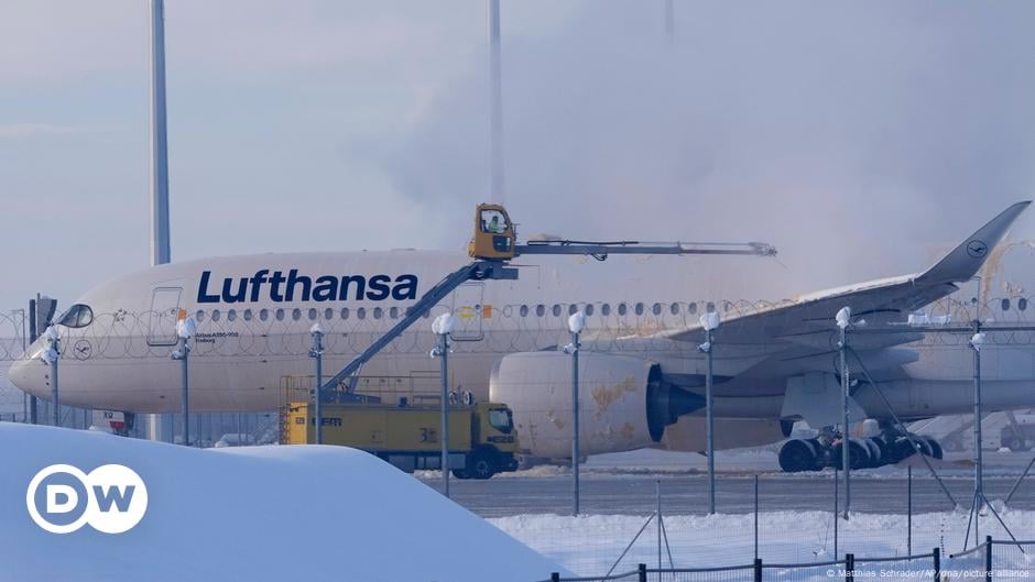 Munich, Frankfurt flights canceled amid winter weather