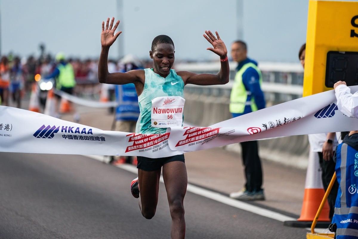 New records set at the Hong Kong-Zhuhai-Macao Bridge Half Marathon