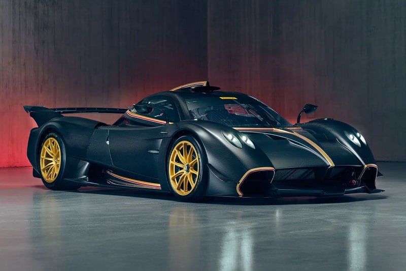 Pagani Huayra R Examples Heads to Public Auction for First Time