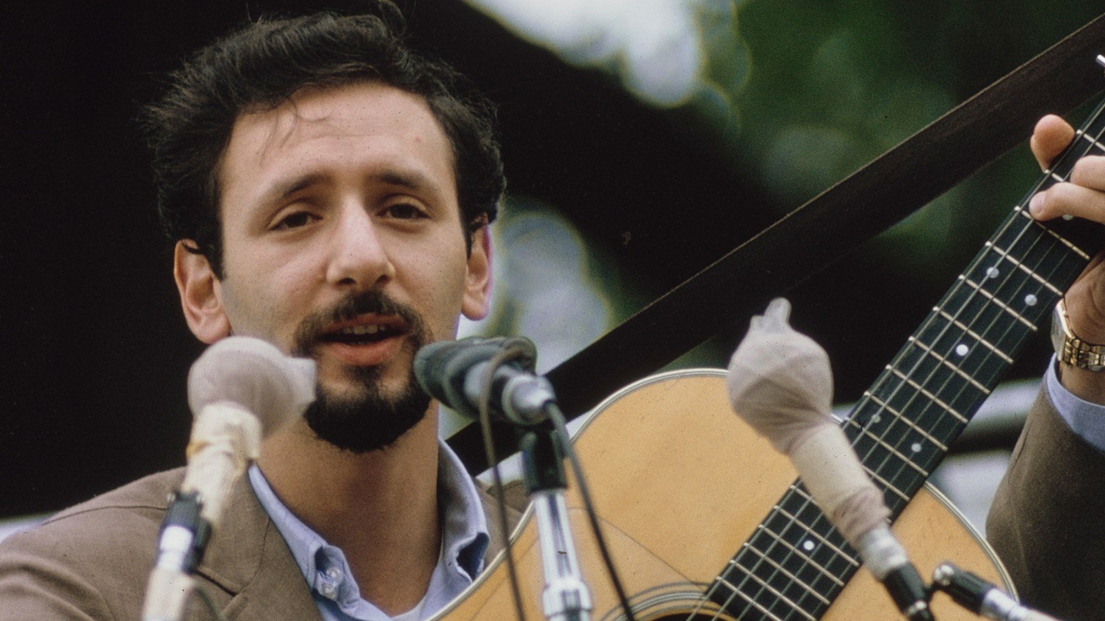 Peter Yarrow, Folk Music Great and Convicted Child Sex Offender, Dead at 86