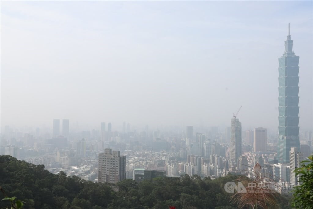 PM2.5 haze from China to affect Taiwan in coming week: MOENV