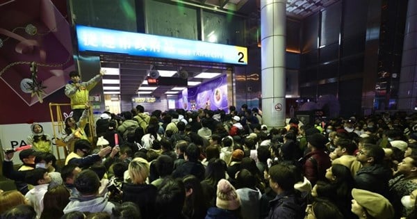 Public transport operators post record New Year's Eve riderships