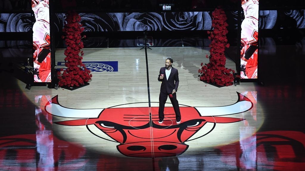 Rose says Bulls' tribute is 'celebrating everyone'