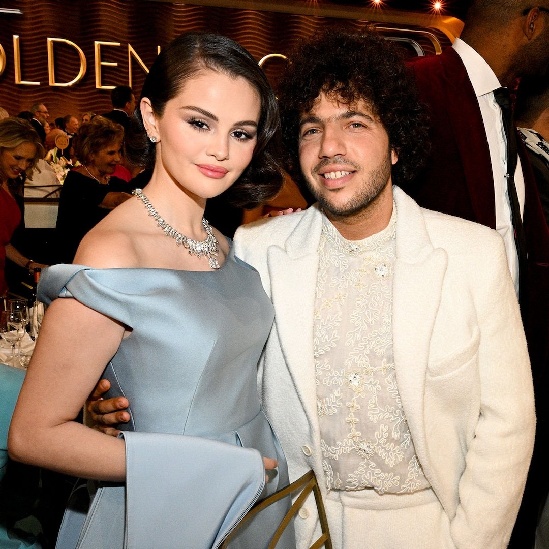 
                        Selena Gomez & Benny Blanco Have Globes Date One Month After Proposal
                