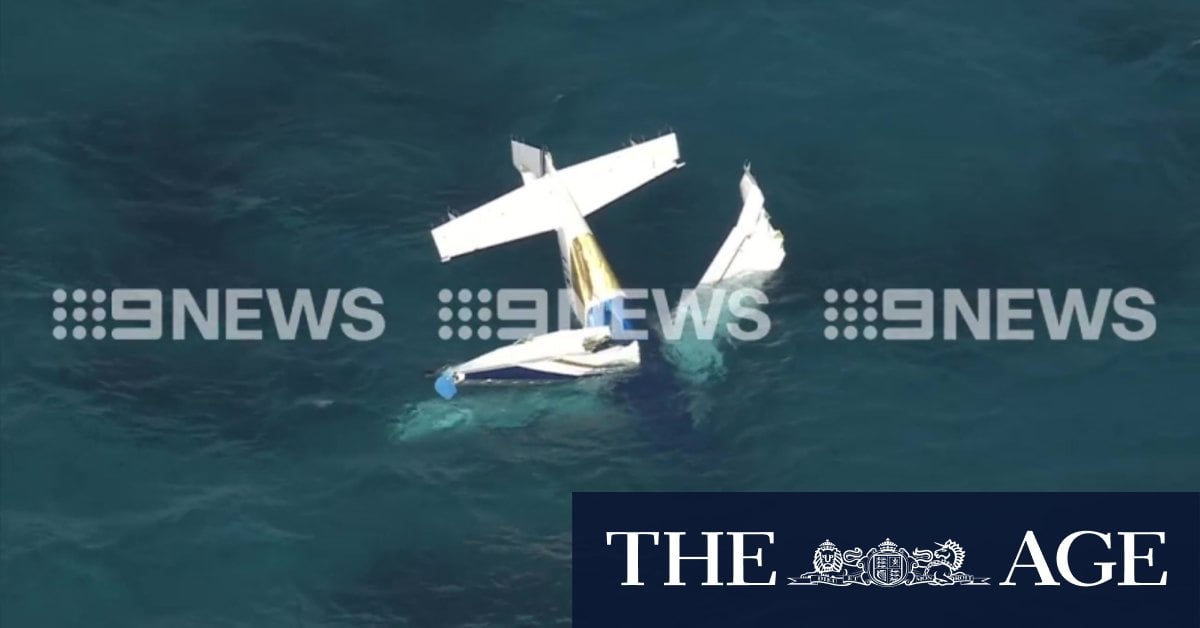 Several people injured in seaplane crash off Rottnest Island