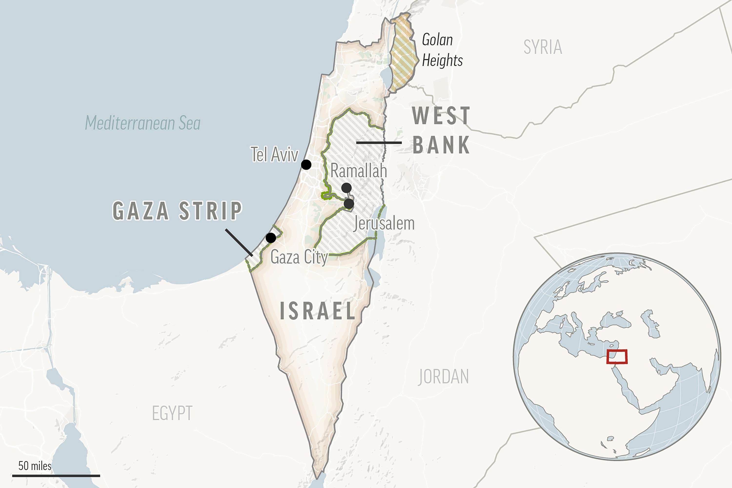 Shooting attack on a bus carrying Israelis in the occupied West Bank kills 3