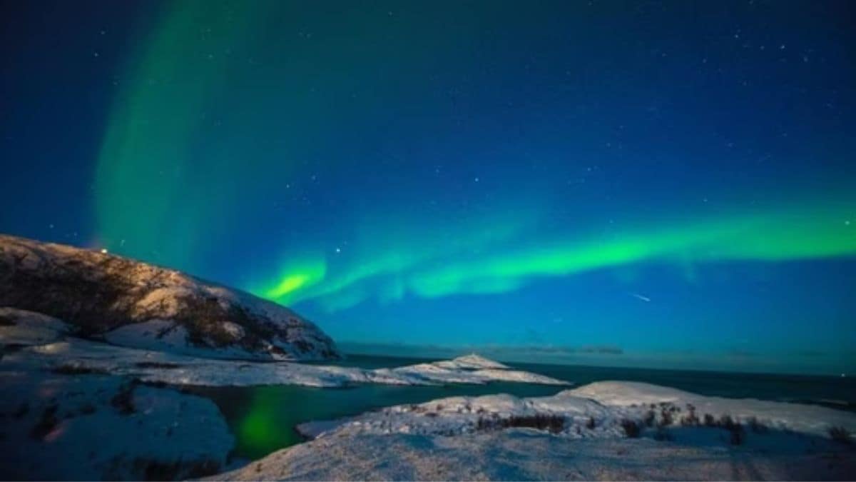 Solar Storm Sparks Northern Lights Across Western Hemisphere on New Year's Eve