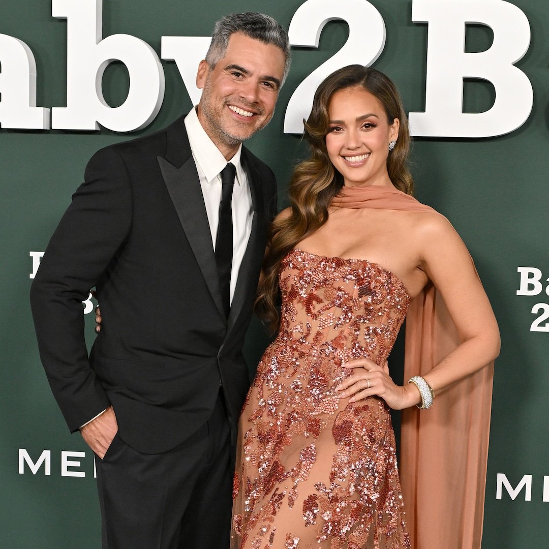 
                        The Truth About Jessica Alba and Cash Warren's Unexpected Love Story
                