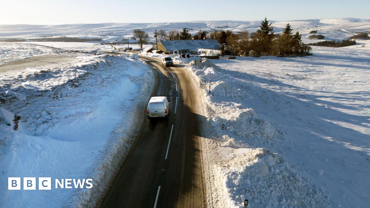 UK weather: Fresh warnings for ice and snow across UK